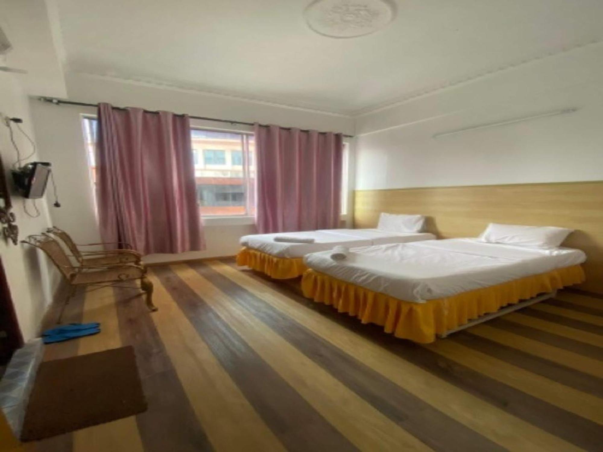 Oyo 90979 Sianglory Inn Kota Kinabalu Bagian luar foto