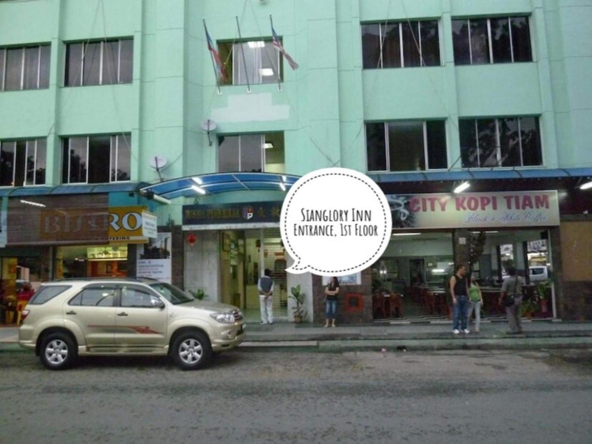 Oyo 90979 Sianglory Inn Kota Kinabalu Bagian luar foto